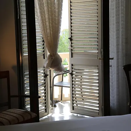 Ana Bed & Breakfast